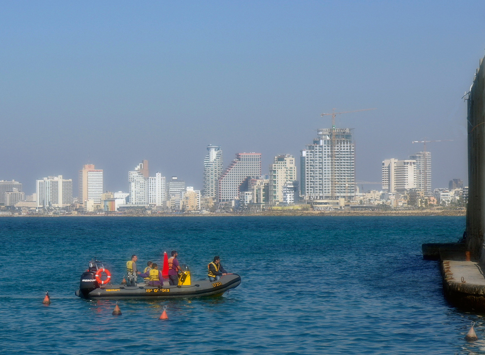 photo "The landing ..." tags: travel, city, 