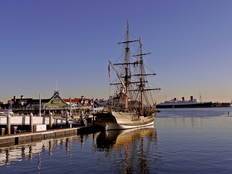 photo "Sail boat and Steam boat" tags: landscape, water