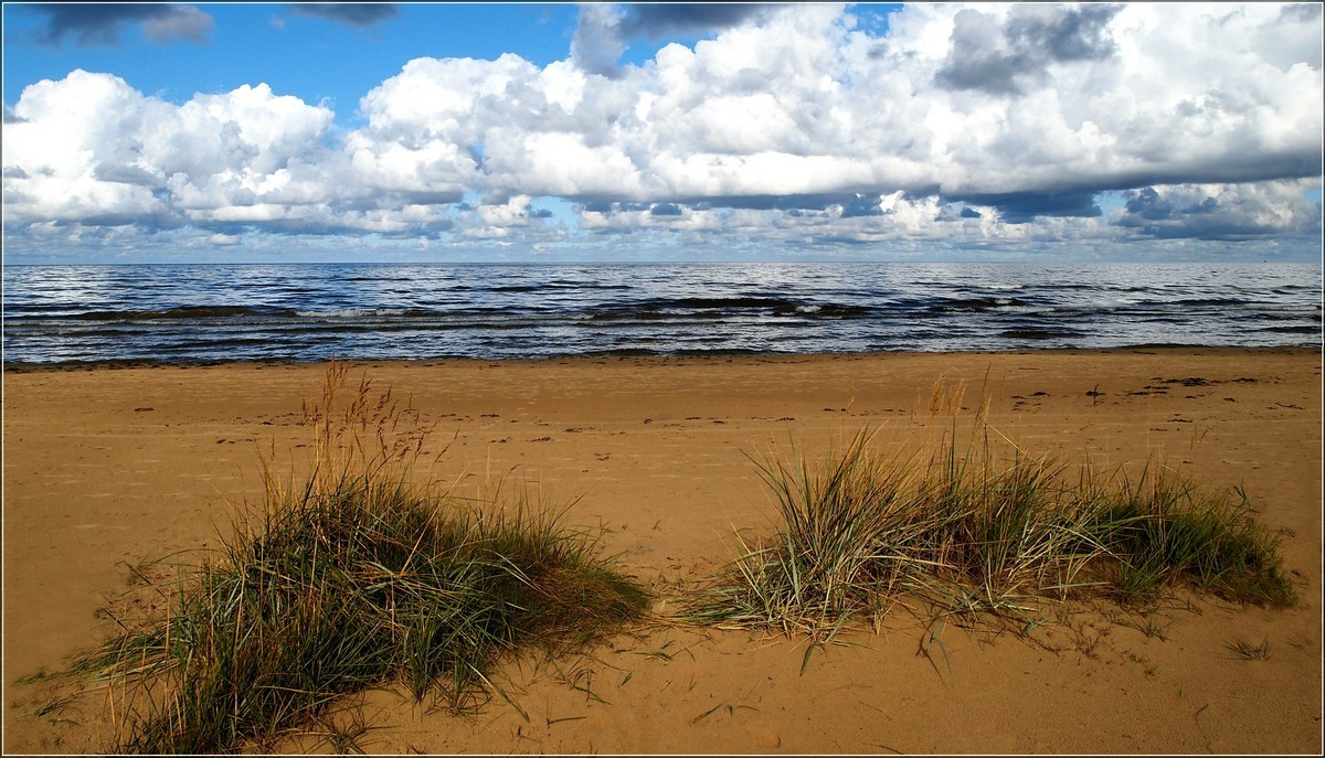 фото "Sand and water" метки: пейзаж, вода, облака