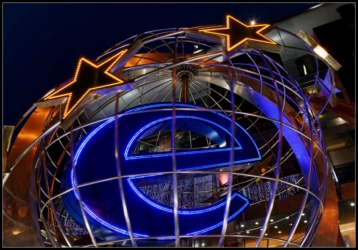 photo "European Union))" tags: city, fragment, 