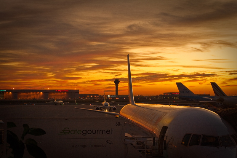 photo "Out of Here by Sunset" tags: landscape, travel, North America, sunset