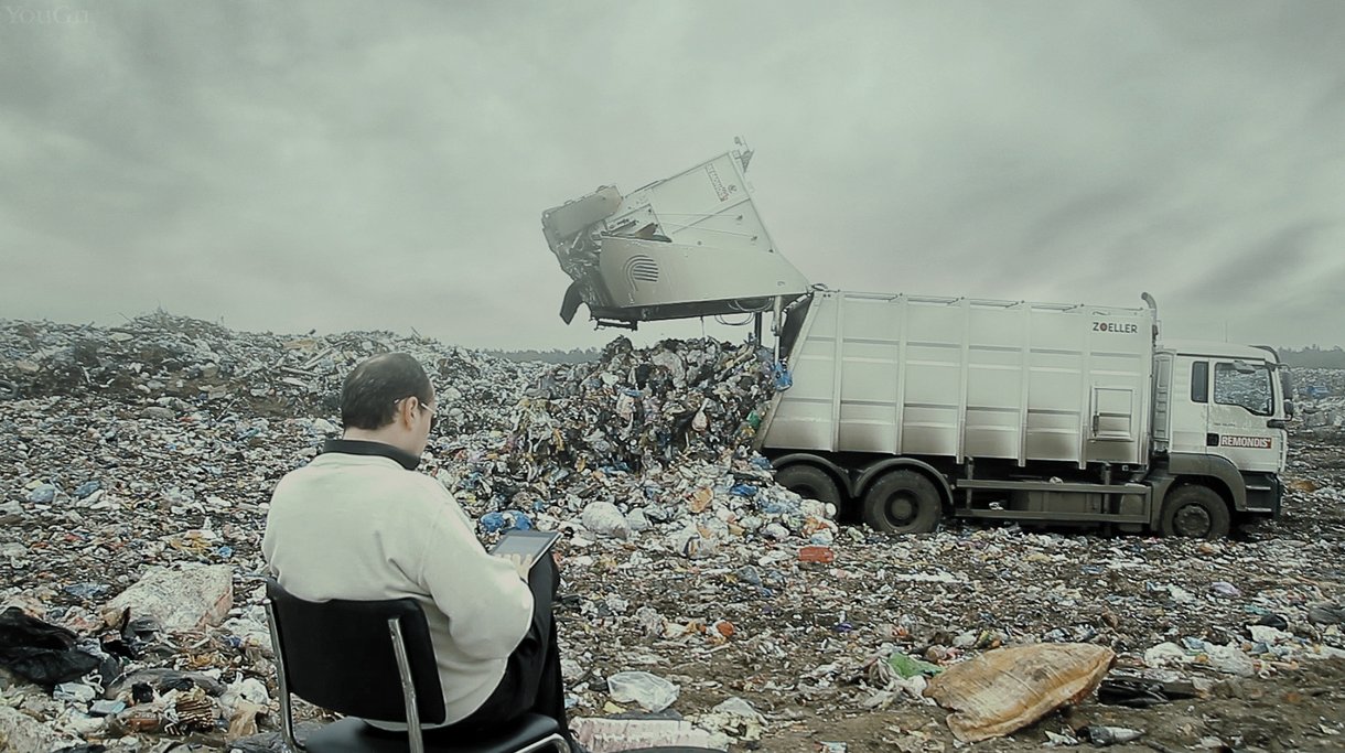 фото "Junky reading" метки: жанр, разное, 