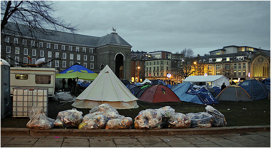 photo "Occupy Bristol." tags: reporting, city, 