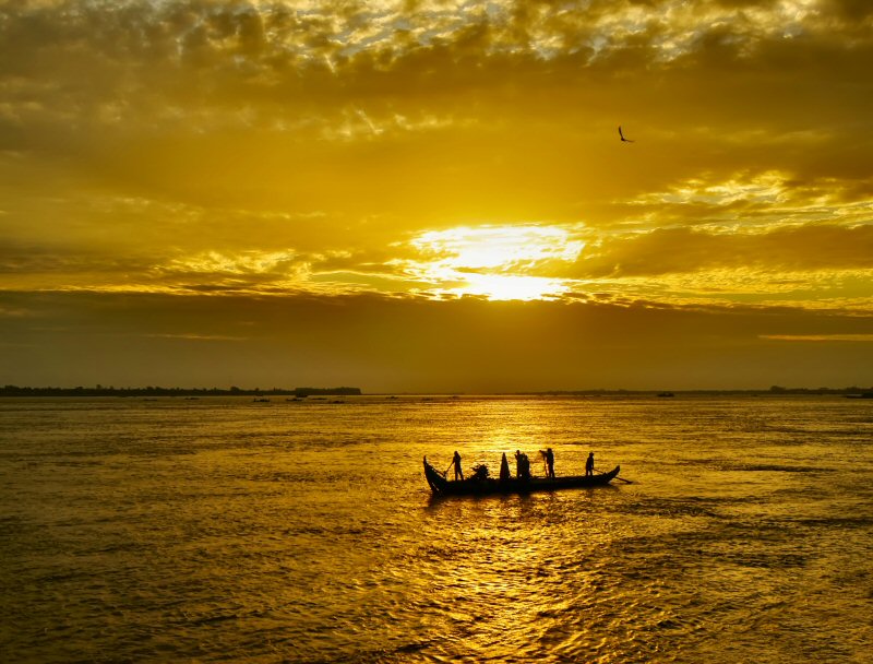 photo "Golden Mekong" tags: travel, landscape, Asia, sunset