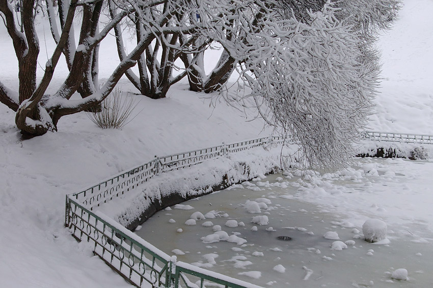 photo "***" tags: landscape, city, winter