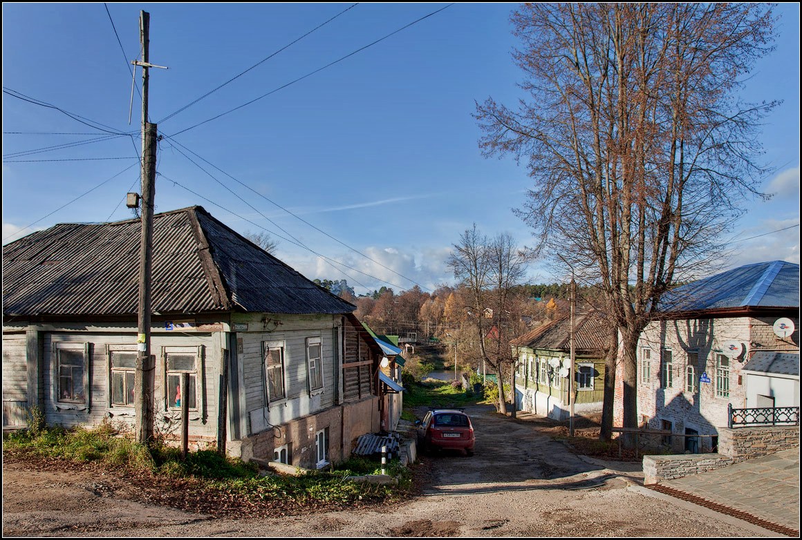 photo "Provincial small town" tags: city, landscape, autumn