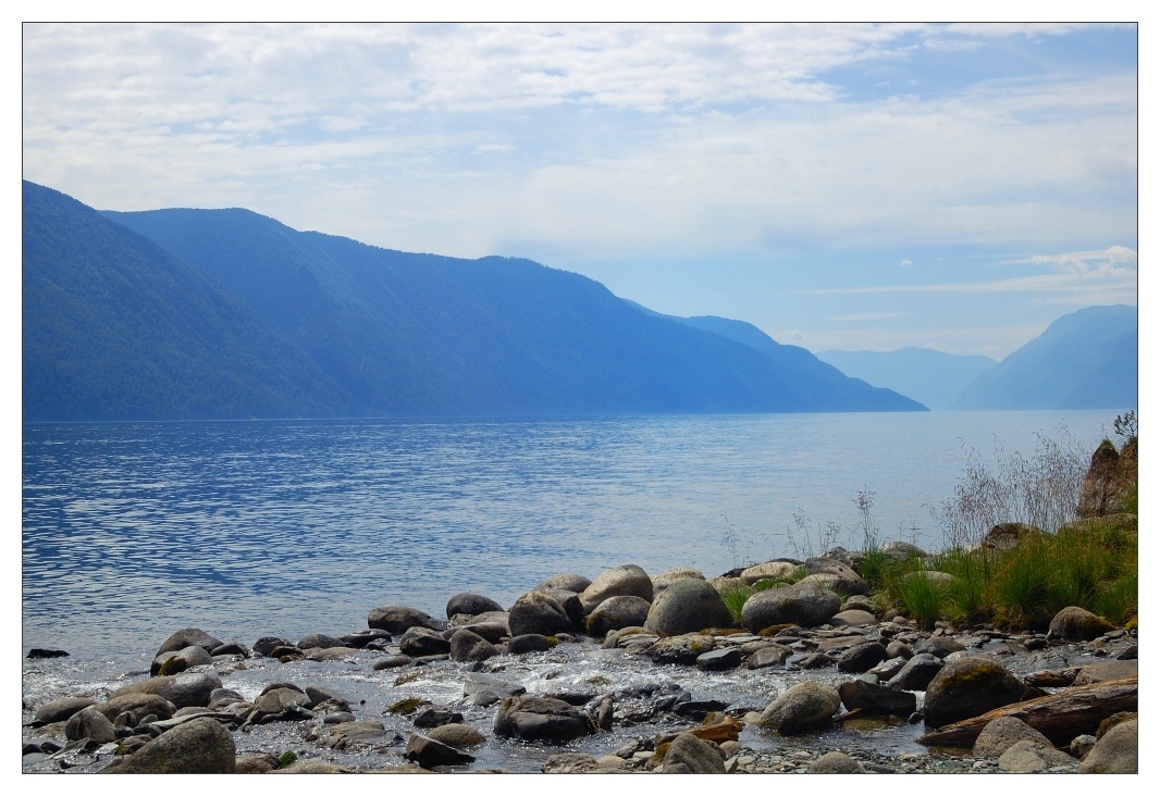 photo "On coast river" tags: landscape, mountains, water