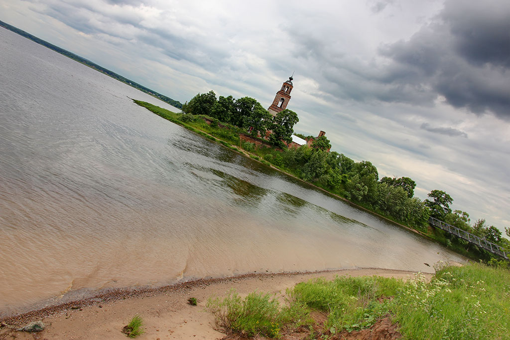 photo "Falling into the Volga" tags: landscape, water