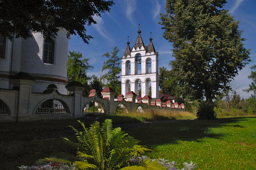 фото "Звонница." метки: архитектура, пейзаж, лето