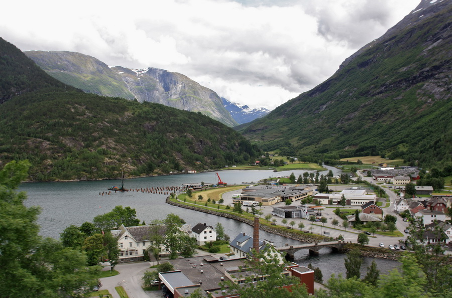 photo "***" tags: travel, Europe