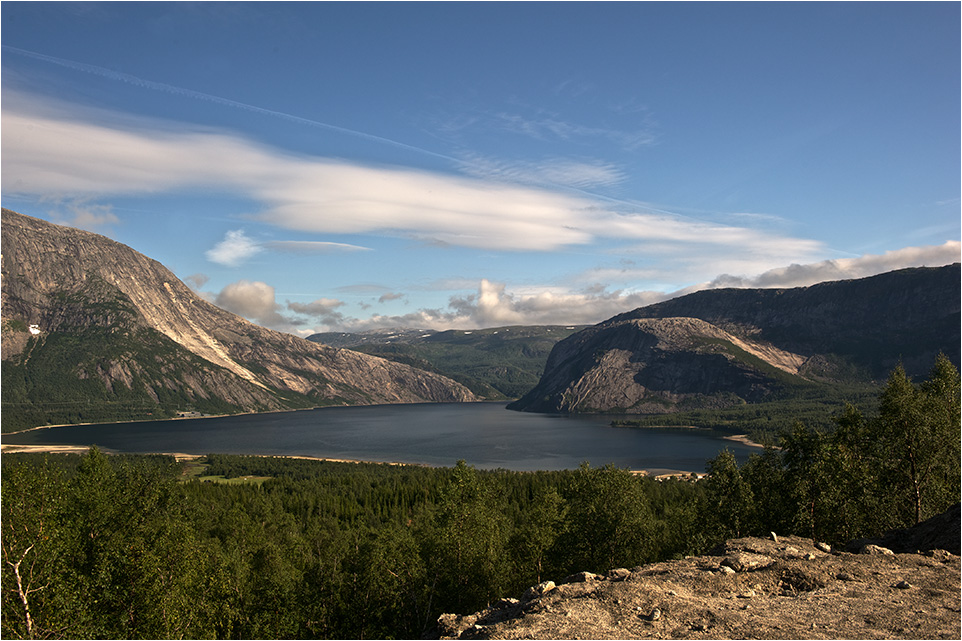 photo "Mountain lake" tags: landscape, mountains