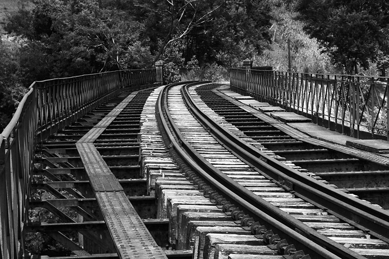photo "Dr. Paulo de Frontin's rail overpass" tags: city, travel, South America