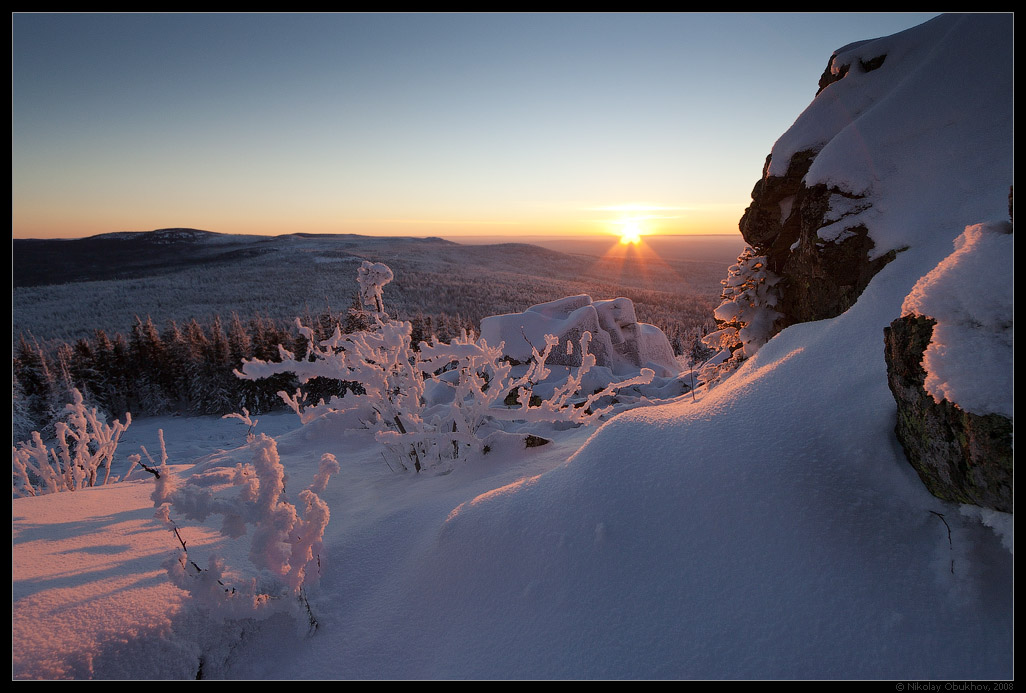 photo "0184_0102" tags: landscape, mountains, sunset