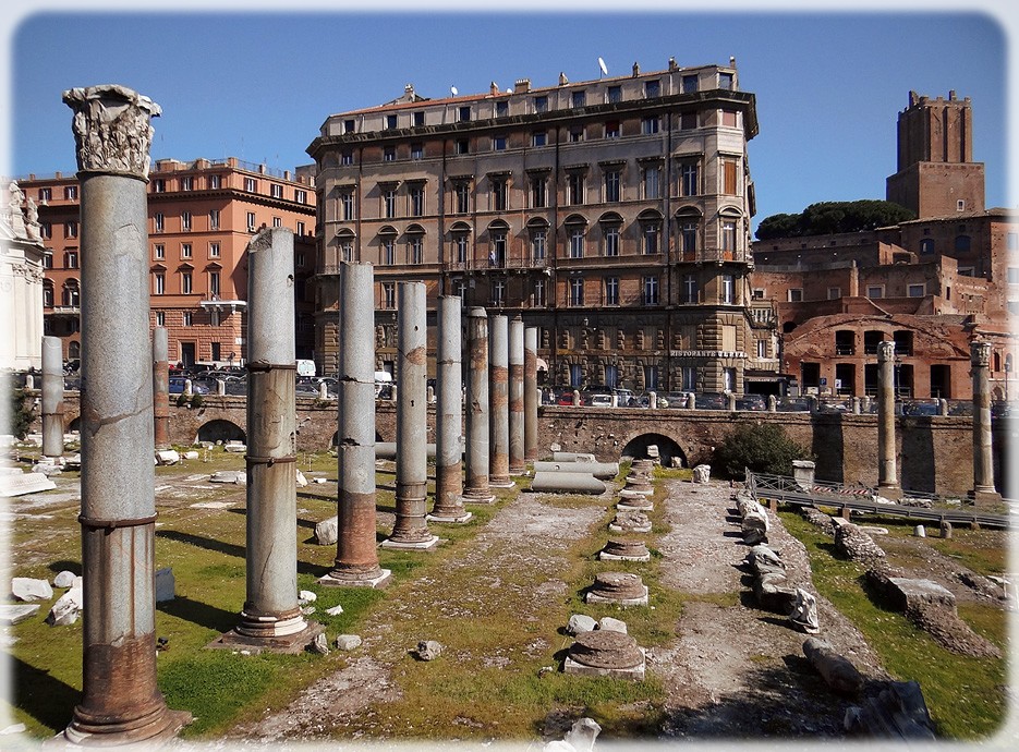 photo "Traian's forum" tags: travel, architecture, landscape, Europe