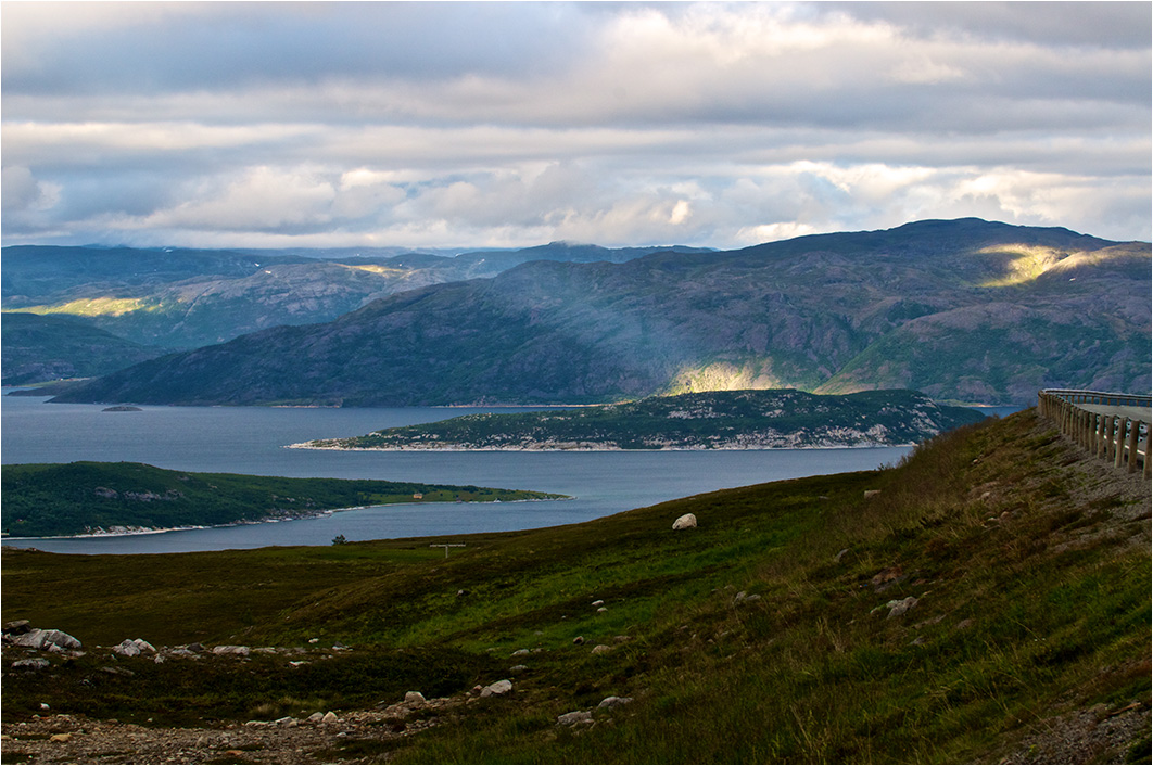 photo "A little light in bad weather" tags: landscape, travel, Europe, mountains