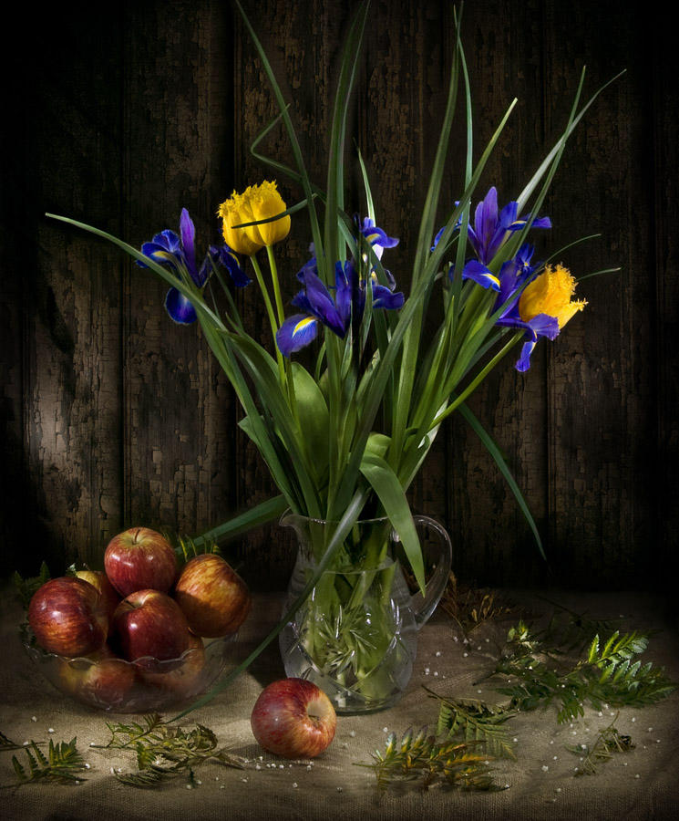 photo "Still life with irises" tags: , 