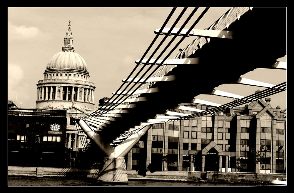 фото "Millennium Bridge" метки: архитектура, пейзаж, 