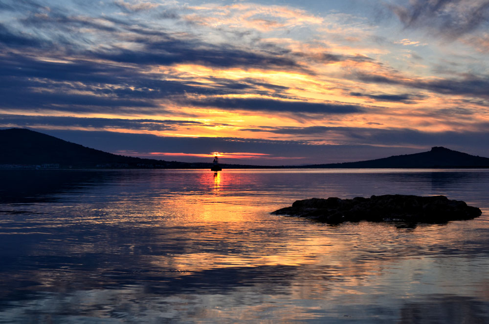 photo "***" tags: landscape, clouds, sunset