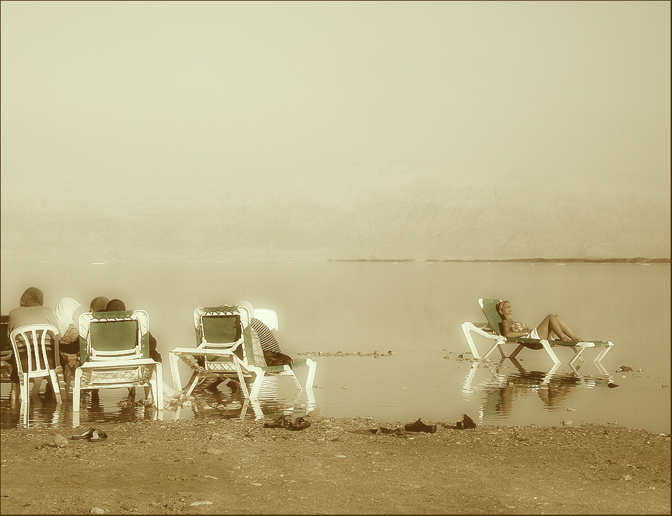 photo "***" tags: genre, 