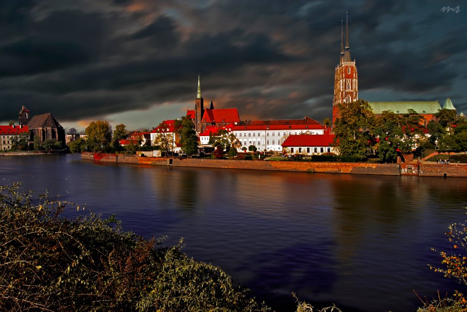 photo "***" tags: architecture, landscape, clouds