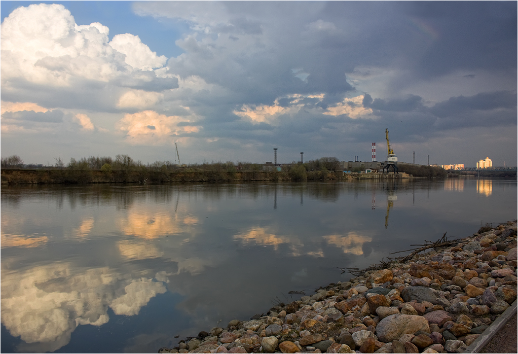 фото "***" метки: пейзаж, город, весна, облака, отражения, река