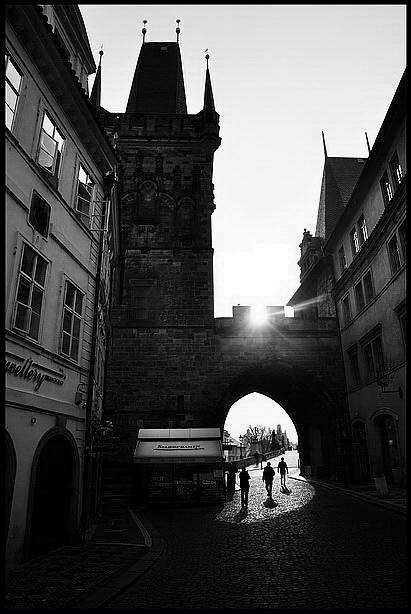 photo "Yтро в Mosteckе улицу" tags: black&white, 