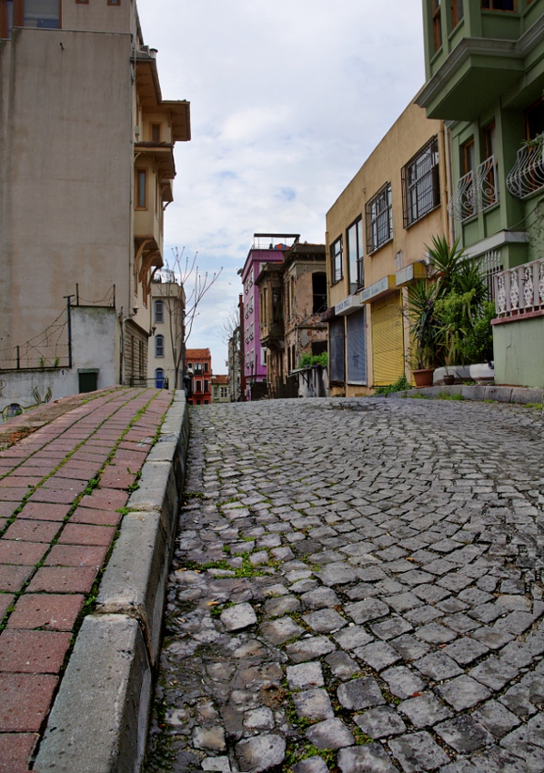 фото "Радужная улица.." метки: архитектура, путешествия, пейзаж, 