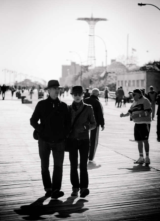 photo "***" tags: black&white, genre, 