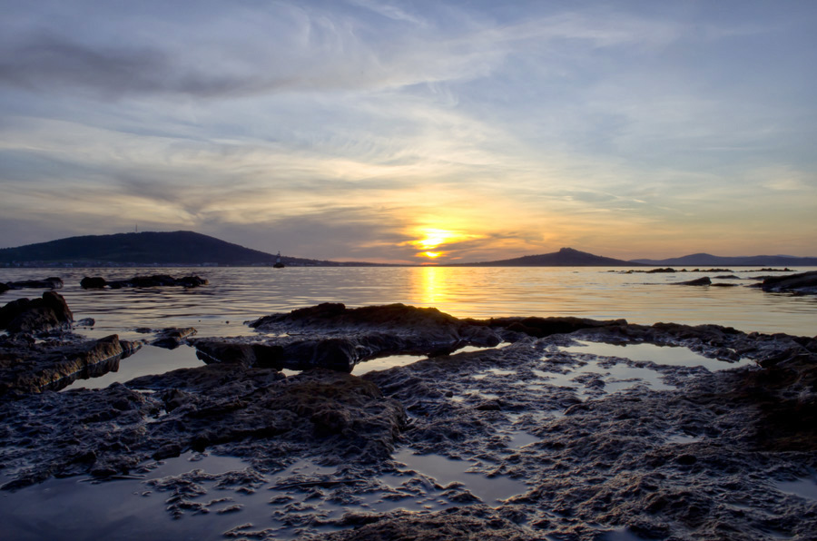 photo "***" tags: landscape, clouds, water