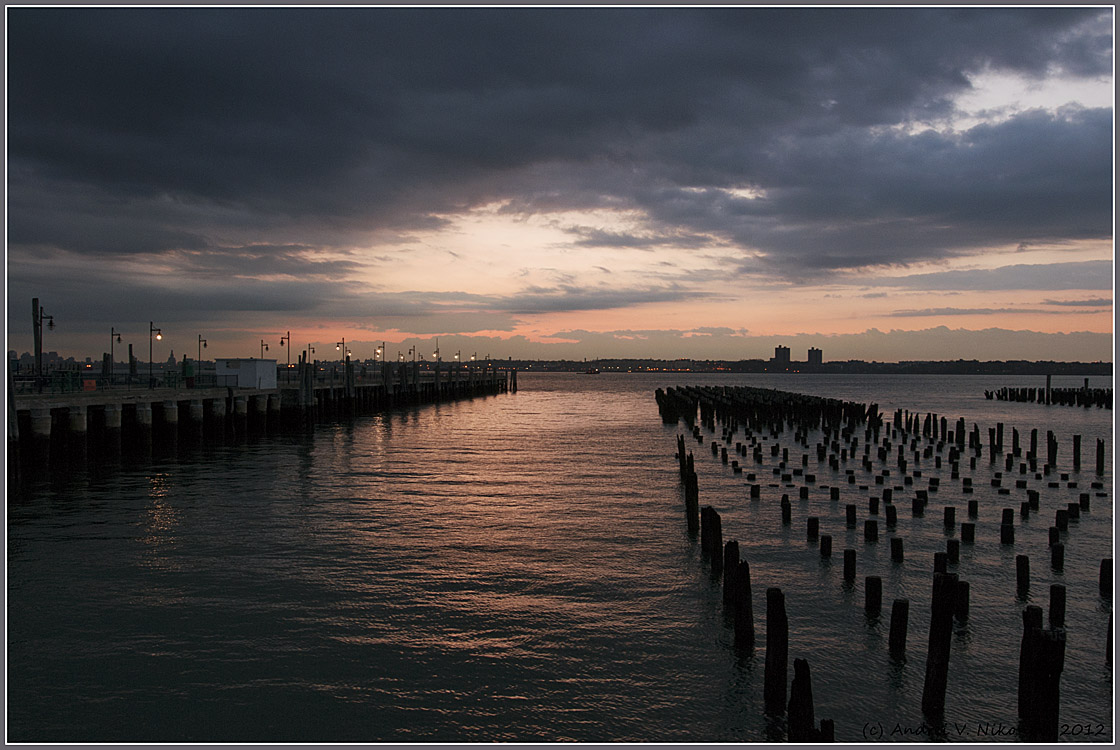 photo "Predawn New York Harbour" tags: landscape, sunset, water