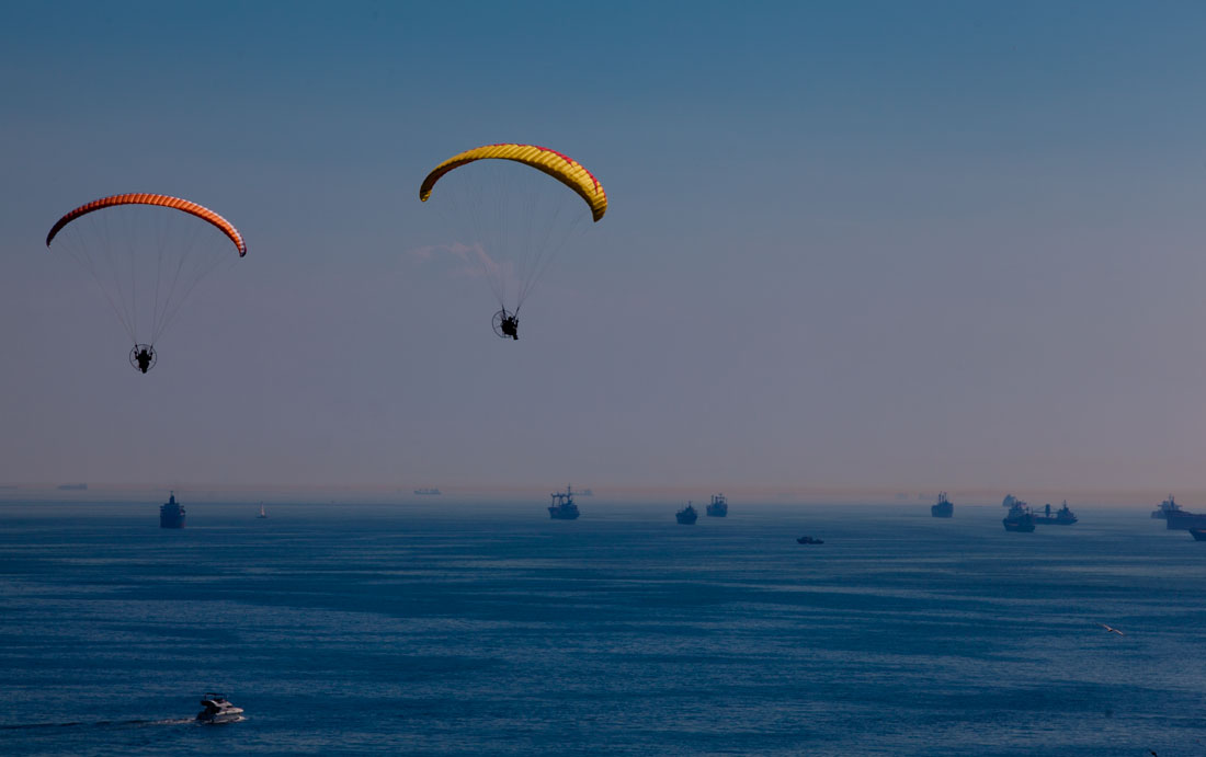 photo "Strolling over the Sea of Marmara" tags: landscape, water