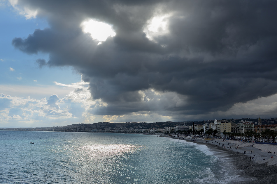 photo "The monster" tags: landscape, clouds