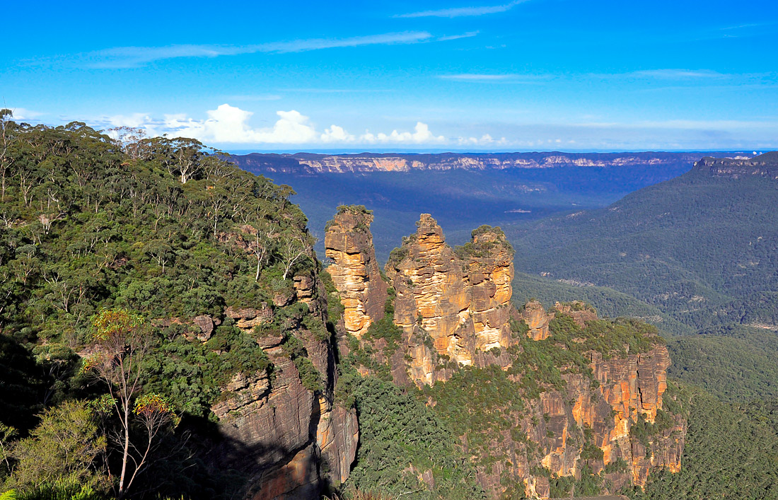 photo "Three Sisters" tags: landscape, mountains, summer