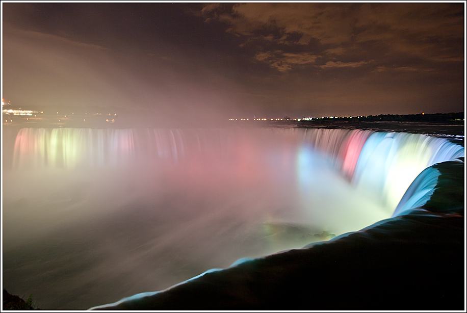 photo "Niagara at night" tags: travel, landscape, North America, water