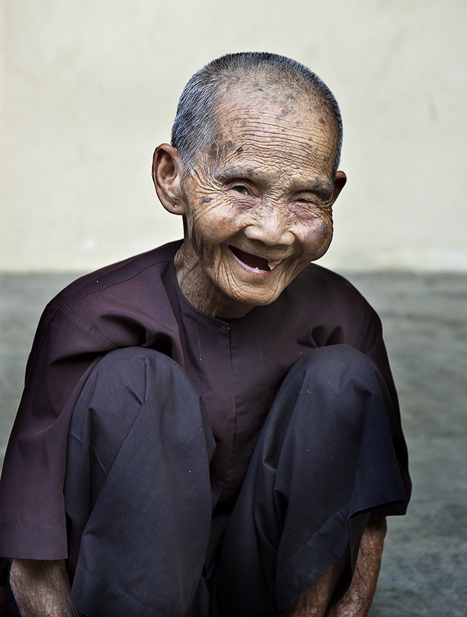 photo "***" tags: portrait, travel, Asia, woman