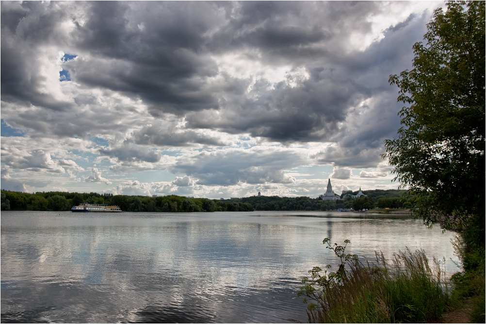 photo "***" tags: landscape, clouds, river, summer, water
