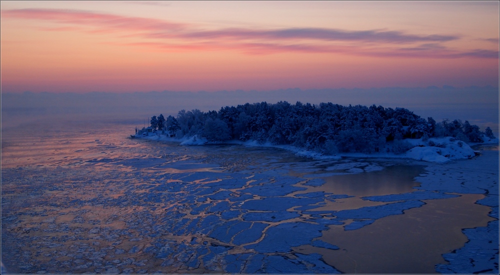 photo "Lonely frosen island" tags: landscape, 