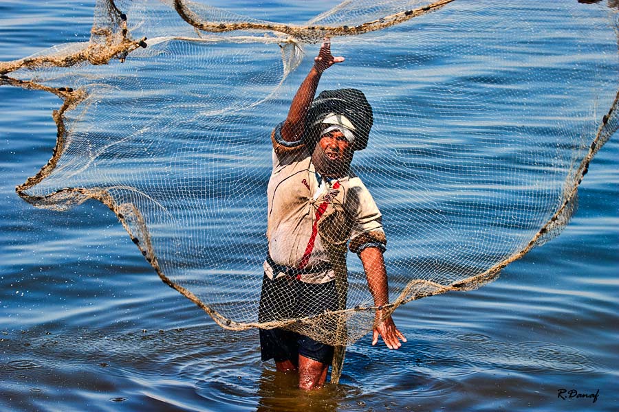 фото "Through the net" метки: портрет, репортаж, 