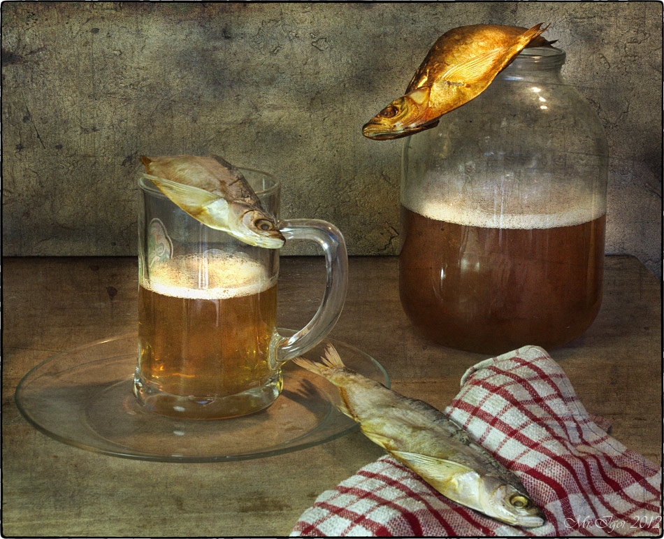 photo "With beer and fish # 2" tags: still life, old-time, With beer and fish  2, С пивом и рыбой  2
