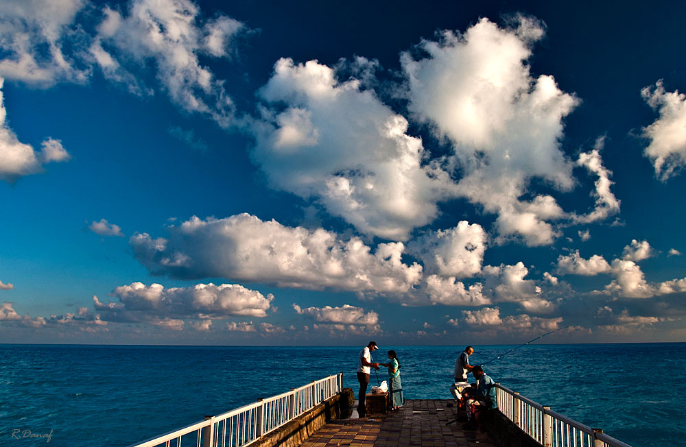 photo "Early catch" tags: travel, landscape, 