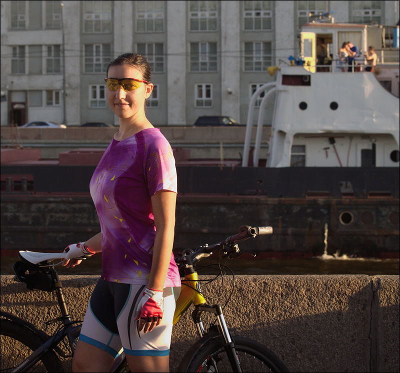 photo "After 75 km of riding" tags: portrait, 