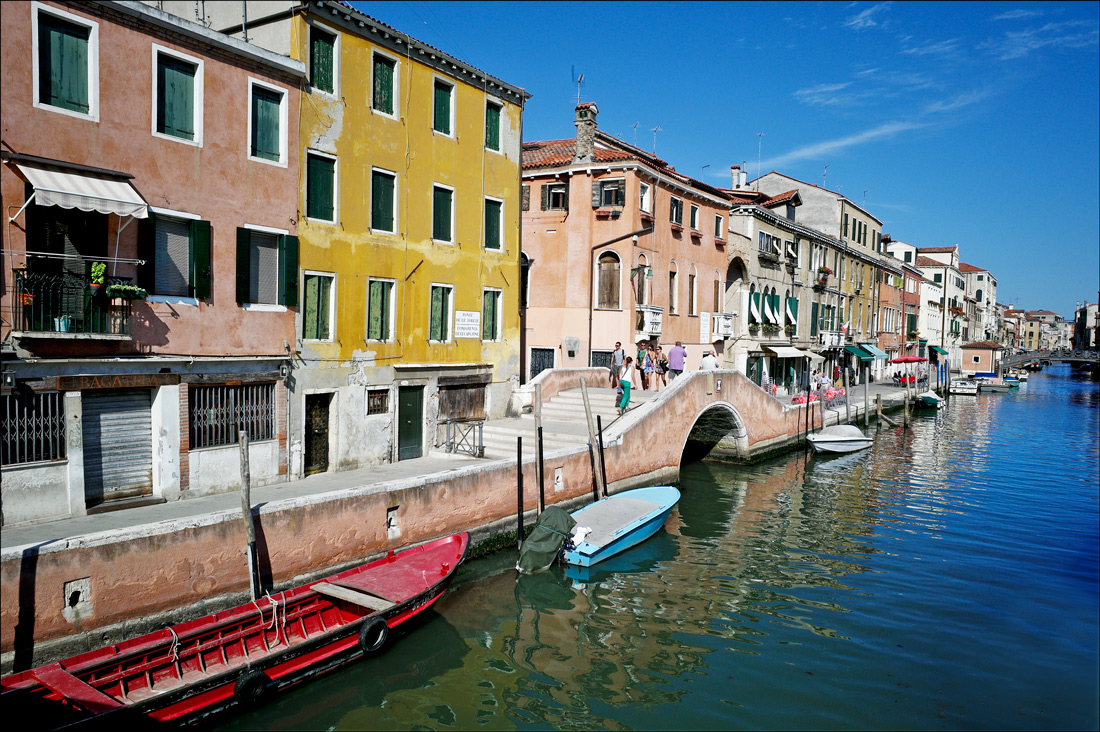 photo "Venetian perspective" tags: landscape, Italy, Venice, каналы