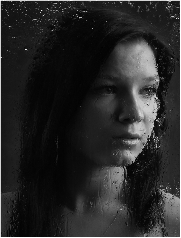 photo "***" tags: portrait, girl, studio, стекло