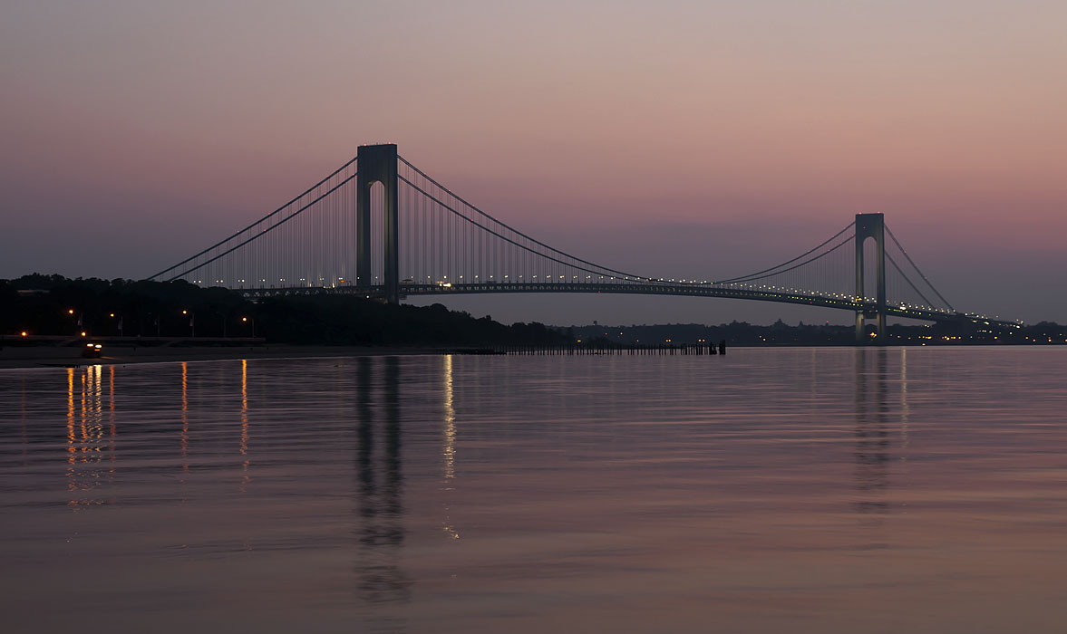 фото "Sunrise over Verrazano-Narrows Bridge" метки: пейзаж, город, HDR, Нью-Йорк, вода, закат, ночь