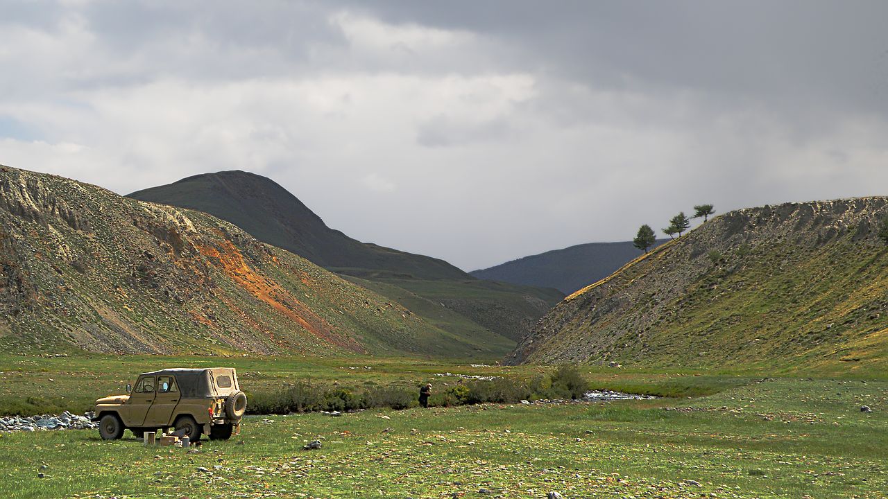 photo "Somewhere in the Altai." tags: landscape, travel, mountains, Алтай, долина, простор