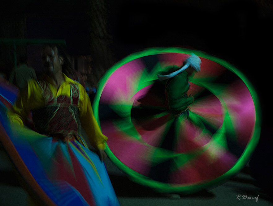 photo "Whirling Devishes" tags: travel, reporting, 