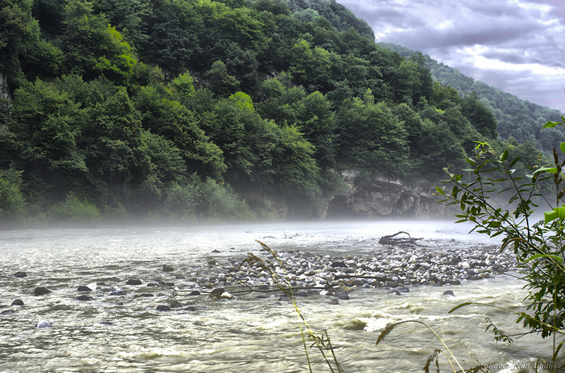 photo "***" tags: landscape, fog, mountains, river, rocks, summer, water, Чегем, северный кавказ