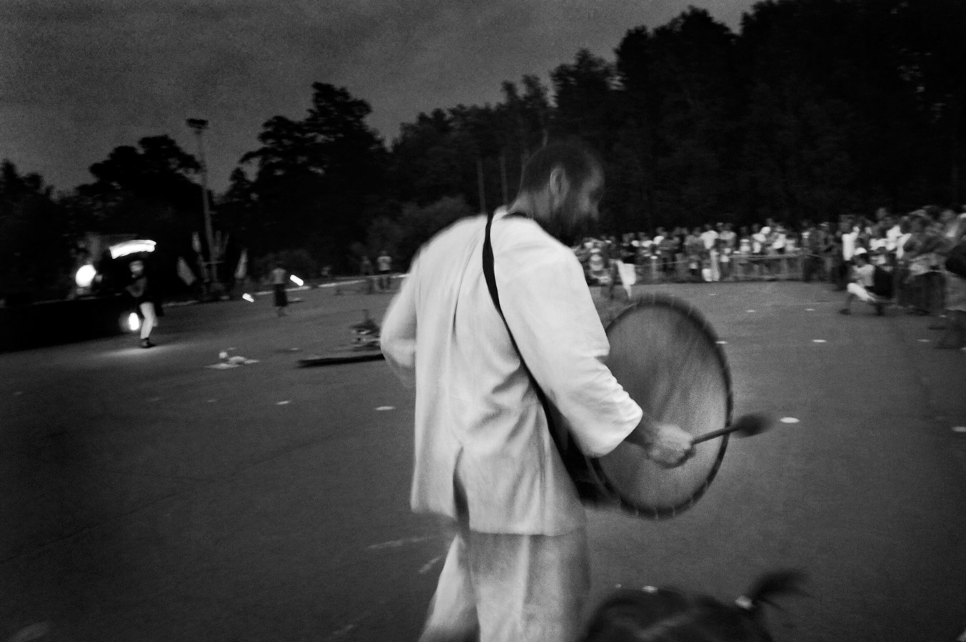photo "***" tags: genre, reporting, black&white, 