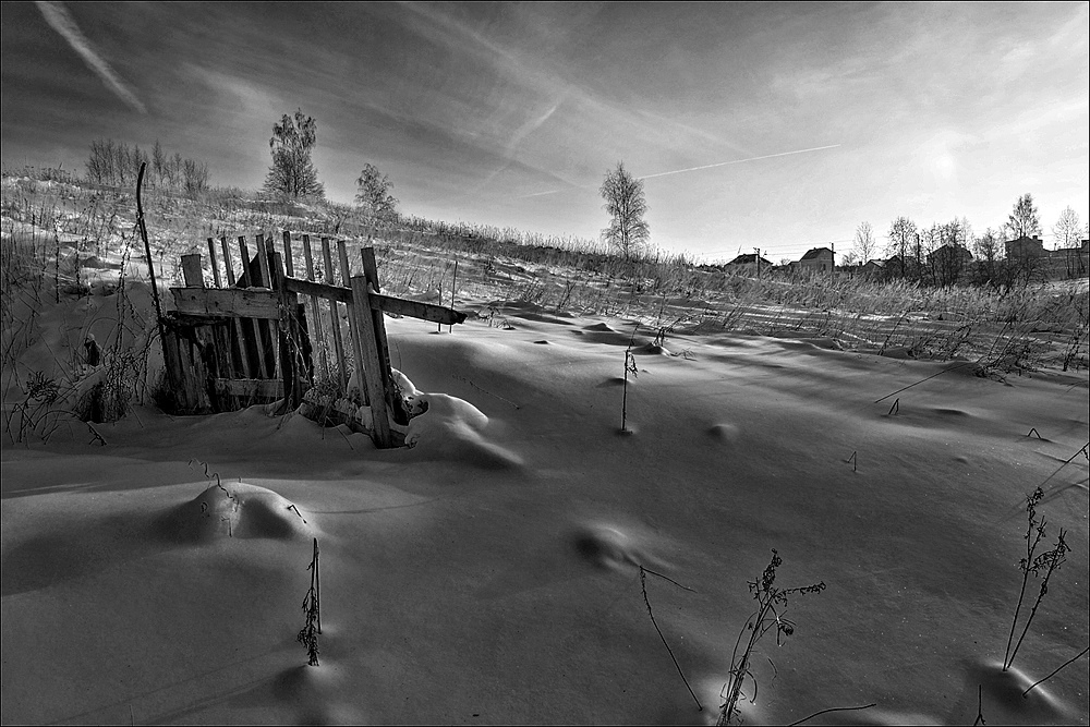 photo "***" tags: landscape, black&white, 