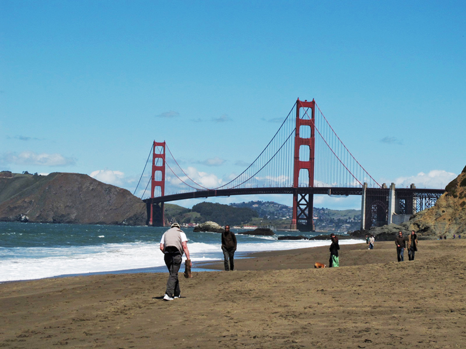 photo "***" tags: street, architecture, genre, Golden gate bridge, beach, ocean, people, Сан-Франциско